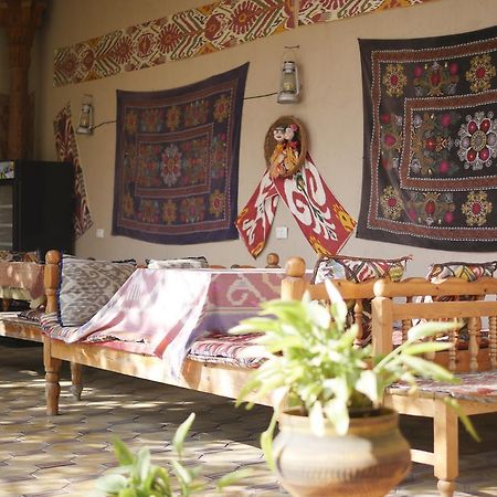 Guest House Ikathouse Marghilon Екстериор снимка