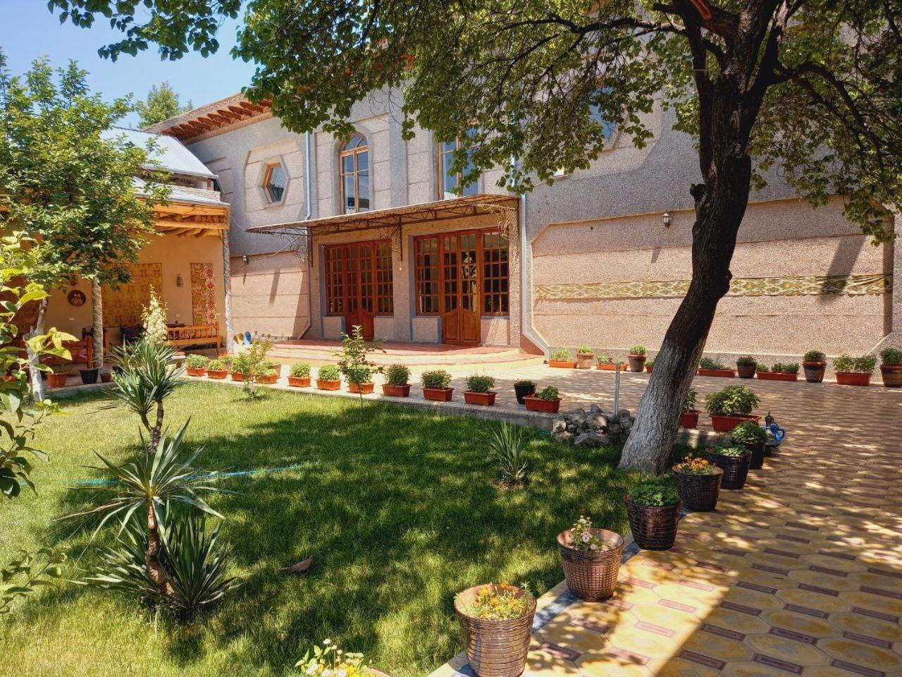 Guest House Ikathouse Marghilon Екстериор снимка